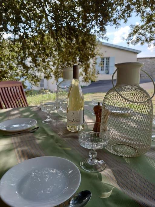 Entre Pierre Et Vigne - Charming Former Winery Farmhouse With Hot Tub & Swimming Pool Monestier  ภายนอก รูปภาพ